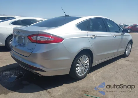 2013 Ford Fusion Hybrid Se from USA, damaged, VIN 3FA6P0LU8DR325513